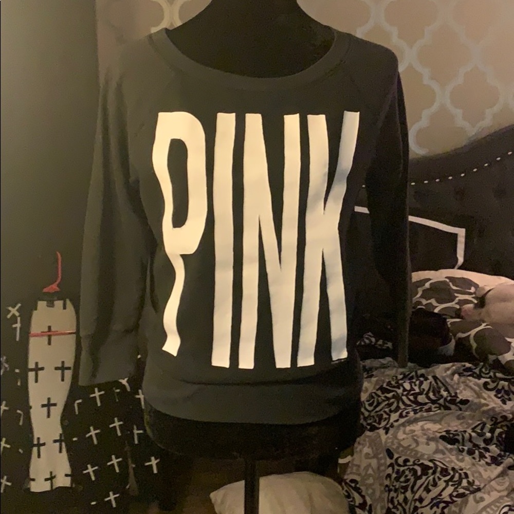 VS Pink logo sweater